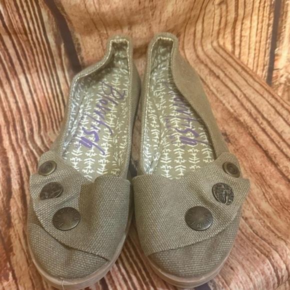 Blowfish Malibu Canvas Ballet Flats Olive Green Slip On Shoes Womens 7.5 - Picture 2 of 8